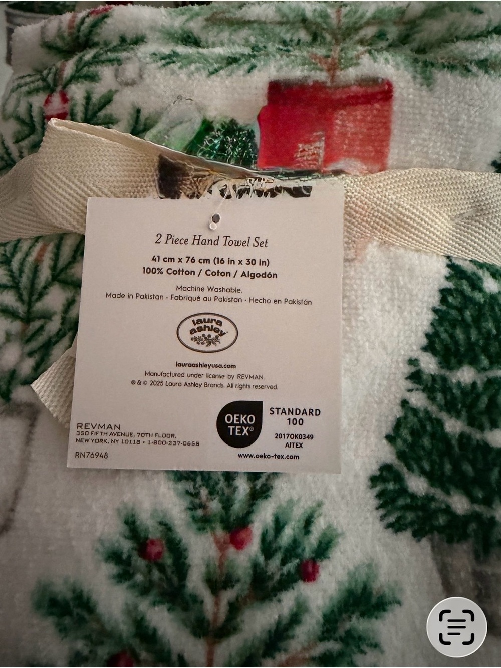 5 PC Laura Ashley Christmas Tree and Red Bow Towel Set - Picture 14 of 16